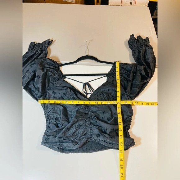 Free People Bella Eyelet Top Size Small NWOT $128 - Picture 6 of 9